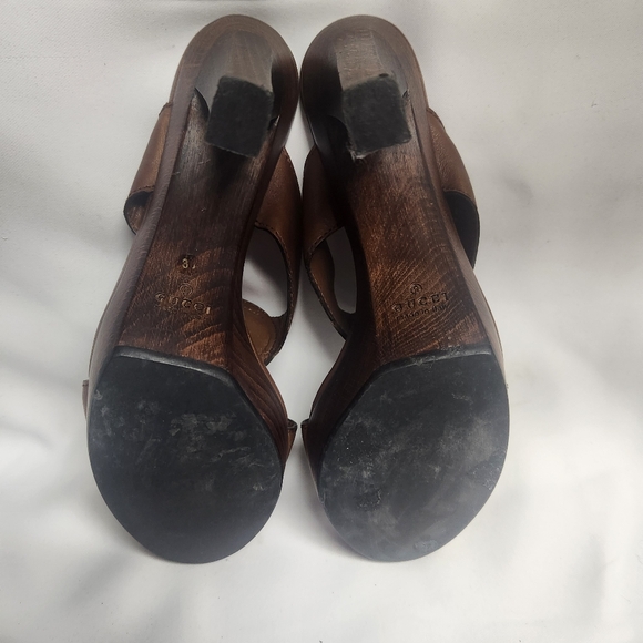 Gucci Brown Leather Heels with Chunky Wooden Heel - Picture 5 of 9